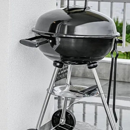 E & D Family By The Sea